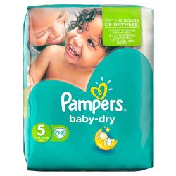 Pampers 39 Changes Baby Dry Geant T5