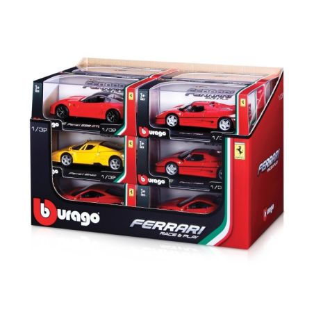 Im Ferrari 1/32.