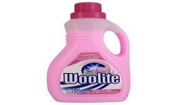 Woolite Lessive Laine Et Soie : Le Bidon De 1,5 L